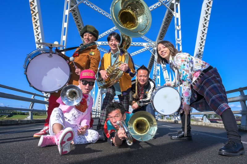 BLACK BOTTOM BRASS BAND  ブラック・ボトム・ブラス・バンド