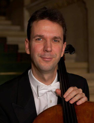 タマーシュ・ヴァルガ（チェロ）